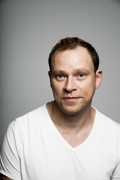 Robert Webb in CBBC’s High Hoops